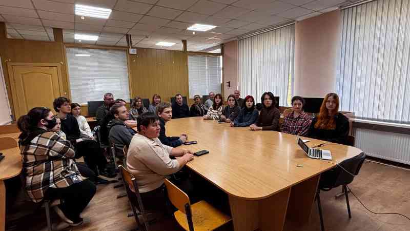 Вебинар в АГПУ: Инновации в преподавании дисциплины „Труд (Технология)“ для студентов и преподавателей ФФМНиИТ